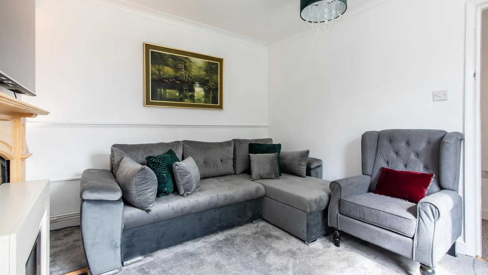 Holiday home Charming 3-Bed Home In Nottingham - Prime Location United Kingdom